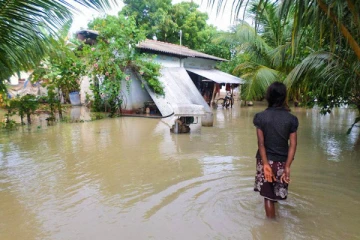 யாழில் நிலவும் சீரற்ற காலநிலை; 30,228 பேர் பாதிப்பு!