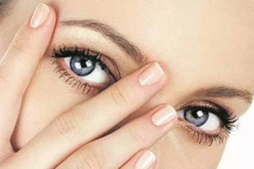 கண்களை சூடாகாமல் குளிர்ச்சியாக வைத்து கொள்வது எப்படி? எளிதான டிப்ஸ்