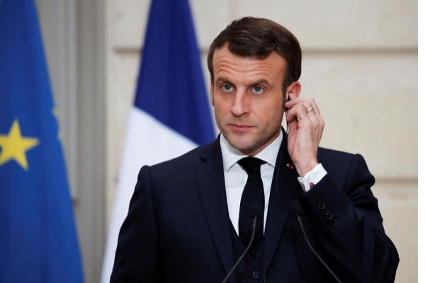 தடுப்பூசி போடாதவர்களை கெட்ட கெட்ட வார்த்தையில் திட்டிய பிரான்ஸ் அதிபர் - வெடிக்கும் சர்ச்சை - தமிழ்நாடு