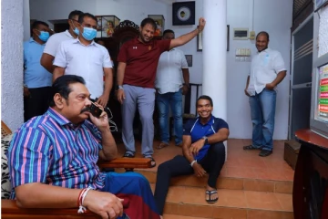 முன்னாள் ஜனாதிபதி மகிந்தவுக்கு சென்ற தொலைபேசி அழைப்பு