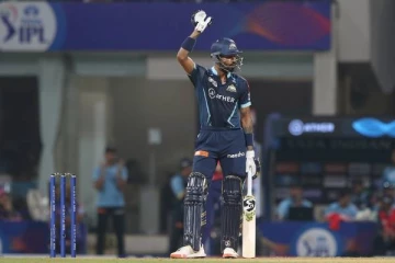 ராஜஸ்தானை விரட்டி முதலிடத்தை பிடித்த குஜராத் அணி - அபார வெற்றி!