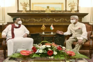 ஒரு பில்லியன் டொலருக்கு மேற்பட்ட கடனை வழங்கும் இந்தியா