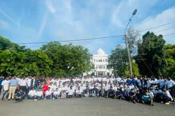 யாழில் ஈ - குருவி நடை 2023 - உள்ளூர் உற்பத்திகள் தொடர்பான ஒரு விழிப்புணர்வு நடைபயணம்