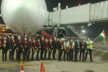 எது பாரீஸ் - சென்னைக்கு டைரக்ட் விமானமா? - புதிய விமானம் இயக்கம்: பயணிகள் மகிழ்ச்சி!