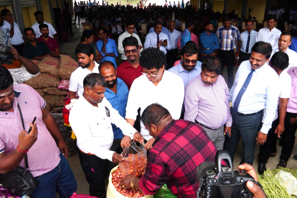 யாழில் மீள திறக்கப்பட்ட மட்டுவில் பொருளாதார மத்திய நிலையம் | Economic Center Reopens In Jaffna