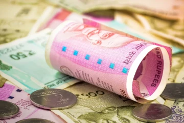 இந்திய சுற்றுலா பயணிகள் இலங்கையில் பரிவர்த்தனைகளுக்கு இந்திய ரூபாவை பயன்படுத்த அனுமதி