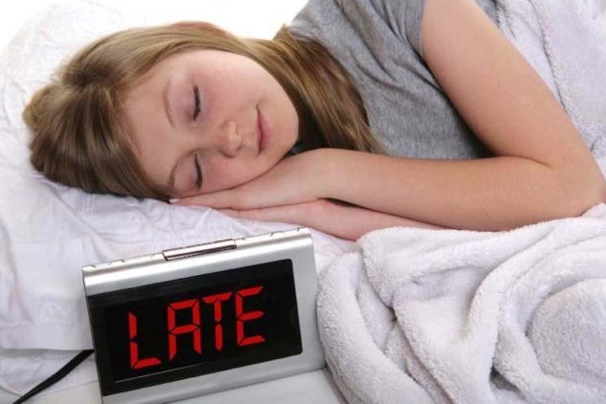 இரவில் 11 மணிக்கு மேல் தூங்கும் நபரா நீங்கள்? உடல் உறுப்புகள் பாதிக்கப்படும் ஜாக்கிரதை | After 11 At Night Sleeping Side Effects Health