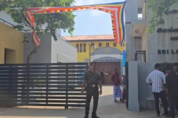 யாழில் வெசாக் தினத்தை முன்னிட்டு 20 கைதிகளுக்கு விடுதலை