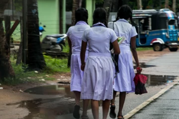 காதலை ஏற்கவில்லை ; மாணவின் படத்தை நிர்வாணமாக்கி இணையத்தில் பரப்பிய மாணவன்