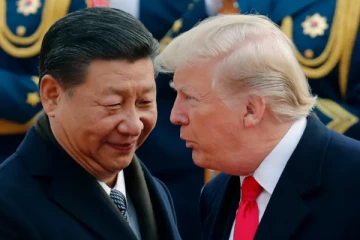 சீனா பொருட்களுக்கு 104 சதவீத வரிகள் ; டிரம்ப் அதிரடி