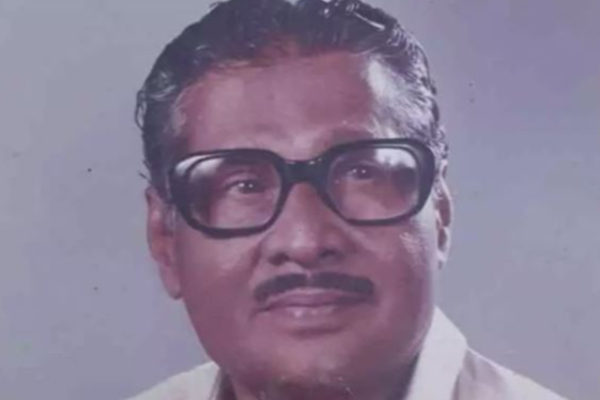 பிரபல இயக்குனர் திடீர் மரணம் - சோகத்தில் திரையுலகம் | Malayalam Director Passed Away Today