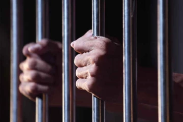 வவுனியா சிறைச்சாலையில் கைதி விபரீத முடிவு