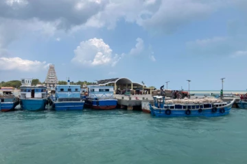 யாழ் நயினாதீவு புண்ணிய பூமியில் கோஸ்டி மோதல்; நடந்தது என்ன?