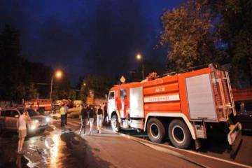 புலம்பெயர் தொழிலாளர்கள் தங்கியிருந்த விடுதியில் பாரிய தீ விபத்து! 5 பேர் உயிரிழப்பு