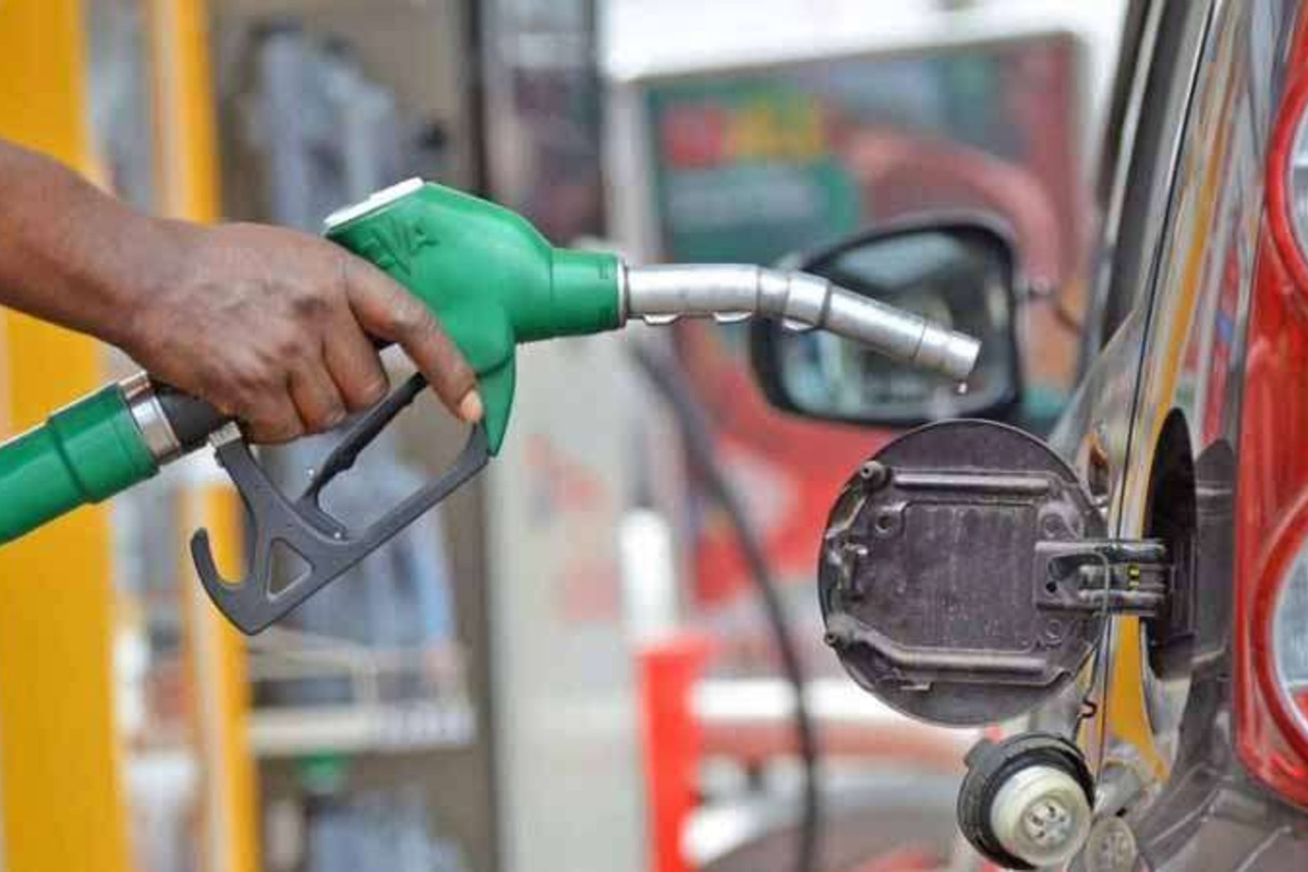டீசல் விலை 600 ரூபாய் வரை அதிகரிக்கலாம்: தயாசிறி ஜயசேகர | Diesel Price May Hike By 600 Rupees