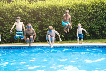 பிரான்ஸில் அமுலுக்கு வரும் கட்டுப்பாடுகளால் மக்கள் அவதி!