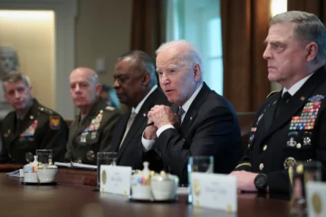 மீண்டும் தீவிரமடையும் ரஷ்ய - உக்ரைன் போர்க்களம்! அமெரிக்காவின் முடிவு தொடர்பில் பைடன் அறிவிப்பு