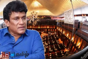 மனோ உள்ளிட்ட புதிய எம்.பிக்கள் சற்று முன்னர் பதவிப் பிரமாணம்