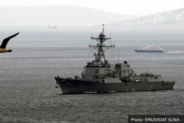 கரீபியன் கடலில் மோதிக் கொண்ட இரண்டு கப்பல்கள்: அமெரிக்க கடற்படை வெளியிட்ட தகவல் | Two Us Navy Ship Collieds In Caribbean