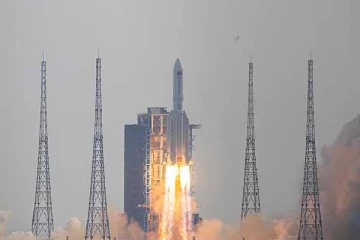 கட்டுப்பாட்டை இழந்த சீன ராக்கெட்... வான்வெளியை மூடிய ஸ்பெயின் விமான நிலையங்கள்