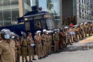 கொழும்பை சுற்றிவளைத்த பொலிஸார் விடுத்த எச்சரிக்கை!
