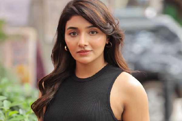 கருப்புநிற சட்டையணிந்து இப்படியொரு போஸ்!! வீடியோ வெளியிட்ட நடிகை மிர்ணா.. | Jailer Movie Actress Mirnaa Latest Reels Video கருப்புநிற சட்டையணிந்து இப்படியொரு போஸ்!! வீடியோ வெளியிட்ட நடிகை மிர்ணா.. | Jailer Movie Actress Mirnaa Latest Reels Video