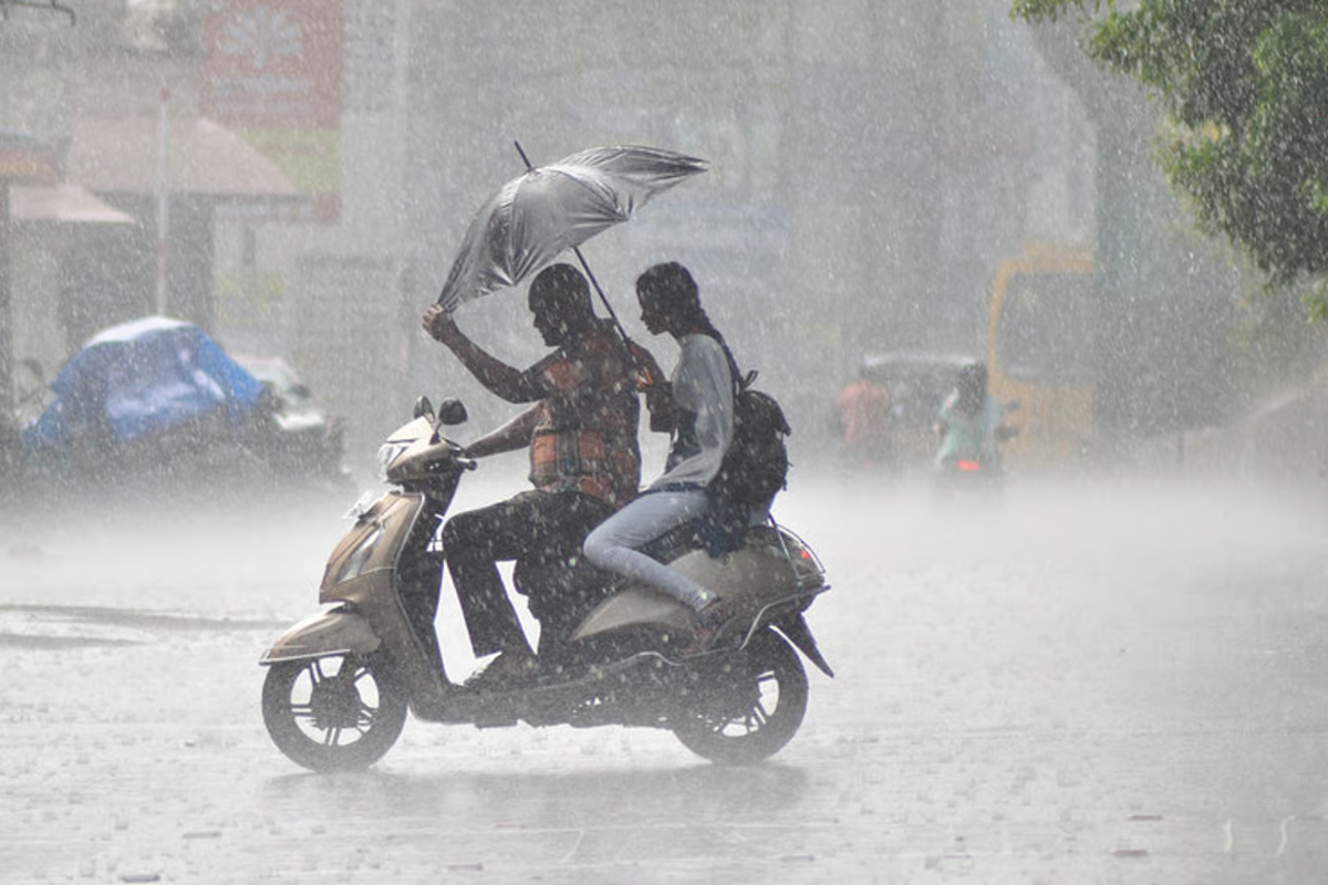 உருவாகும் வளிமண்டல கீழடுக்கு சுழற்சி.., எந்தெந்த மாவட்டங்களில் மழை பெய்யும்? | Rain In Tamil Nadu Till Sunday In Tamil