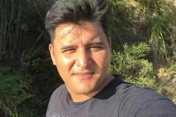 அட நம்ம சாக்லெட் பாய் அப்பாஸின் மகனா இவர் அடுத்த ஹீரோ ரெடி