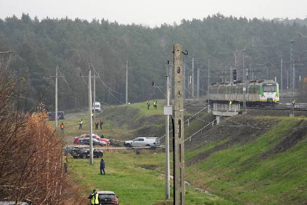 ரஷ்ய தூதரகத்தை இழுத்து மூடிவிட்டு இராணுவத்தைக் களமிறக்கிய ஐரோப்பிய நாடு | Poland Close Russian Consulate