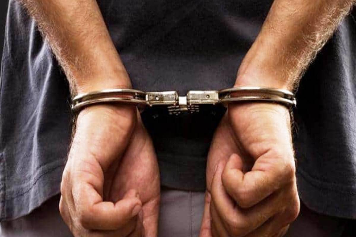 அம்பலாங்கொட பாடசாலையில் திருட்டு: சந்தேகநபர் கைது | Theft At Ambalangoda School Suspect Arrested அம்பலாங்கொட பாடசாலையில் திருட்டு: சந்தேகநபர் கைது | Theft At Ambalangoda School Suspect Arrested