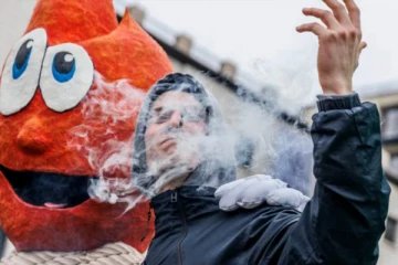 ஜேர்மனியில் விரைவில் சட்டப்பூர்வமாகும் கஞ்சா: அமைச்சர் தகவல்