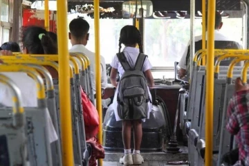 இலங்கை பாடசாலை சேவை பேருந்துகள்: காவல்துறையினர் விடுத்த எச்சரிக்கை