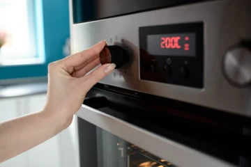 கனடாவில் இந்த வகை மின் அடுப்பு பயன்படுத்துவோருக்கு எச்சரிக்கை