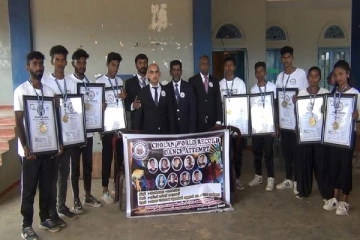 உலக சாதனை படைத்த மலையக இளைஞர்கள் -குவியும் பாராட்டுகள்(படங்கள்)