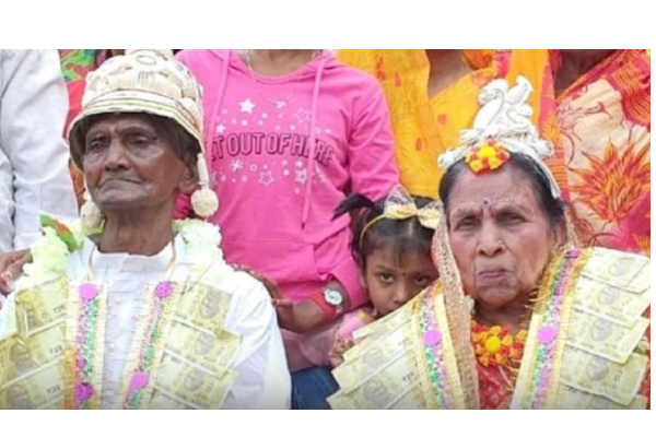 100வது வயசுல திருமணம் செய்த தாத்தா - பேரன், பேத்திகள் வாழ்த்து - நெகிழ்ச்சி சம்பவம் - தமிழ்நாடு