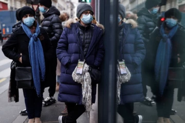 பிரான்ஸில் 46 உருமாற்றம் கொண்ட புதிய வைரஸ் அடையாளம்;  ஆராச்சியாளர்கள் பகீர் தகவல்!