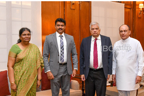 கிழக்கு மாகாணத்தில் கரிசனையை ஏற்படுத்திய தமிழர் | Enthil Thondaman Governor Of The Eastern Province