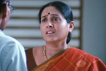 கேங்ஸ்டராக மாறிய அம்மா நடிகை.. சரண்யா பொன்வண்ணனா இப்படி நடிப்பது? வைரலாகும் ஃபர்ஸ்ட் லுக்