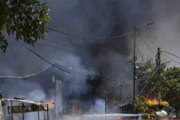 ඉන්දියාවේ බුද්ධගයා ප්‍රදේශයේ ගින්නක්..!