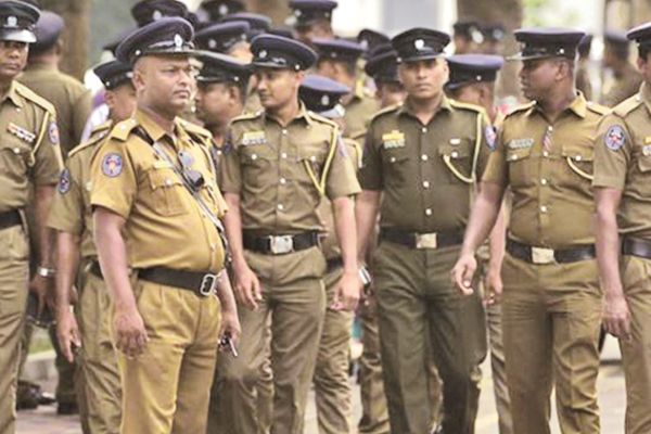 கொள்ளையனின் மோசமான செயலால் பெண்ணுக்கு ஏற்பட்ட பெரும் துயரம் | Thief Used Powder Women Lost Her Vision