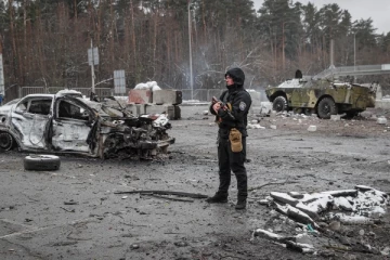 மறைந்திருக்கும் ரஷ்யப்போர் வாகனங்கள்: துரத்தித்துரத்தி தாக்கும் உக்ரைன் ட்ரோன்கள் - செய்திகளின் தொகுப்பு