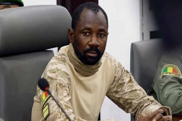 மாலியில் ஆட்சியைக் கவிழ்க்க தலைமை தாங்கியவரையே அதிபராக்கிய நீதிமன்றம்