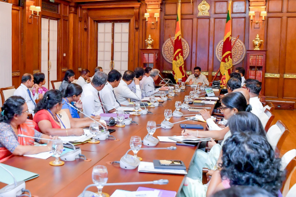 தொடர்ச்சியான மருந்து விநியோகத்தை உறுதி; ஜனாதிபதி ஆலோசனைக் கூட்டத்தில் தீர்மானம் | Presidential Consultative Meeting Resolves Ensure