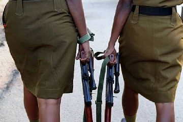 துப்பாக்கி தானாக இயங்கியதில் பொலிஸ் கான்ஸ்டபிளுக்கு நேர்ந்த கதி