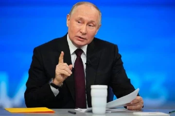 அது நடந்தால்... மொத்த ஆயுதங்களையும் ரஷ்யா பயன்படுத்தும்: புடின் பகிரங்க மிரட்டல்