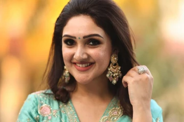 அந்த விஷயத்தில் எந்த மாற்றமும் தெரியவில்லை.. முன்னணி நடிகரை பாராட்டிய நடிகை ஸ்ரீதேவி விஜய்குமார்