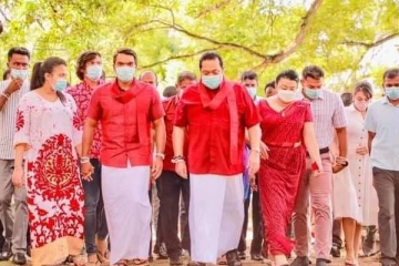 தெற்காசியாவின் மிகப்பெரும் கோடீஸ்வரராக மாறிய ராஜபக்சக்கள்! பிரபல நடிகர் வெளியிட்ட தகவல்