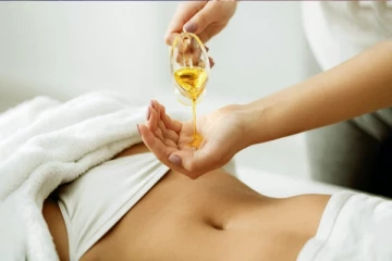 தொப்புளில் ஆமணக்கு எண்ணெய் தேய்த்தால்! கிடைக்கும் அற்புத 5 பலன்கள்