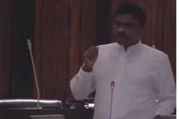 මිනිස්සුන්ට රොටිත් එක්ක කිරිමැටි කන්න වෙන තත්ත්වයට රට පත්වෙලා... ප්රභල මන්ත්රී වරයෙක්ගෙන් ප්රකාශයක්...
