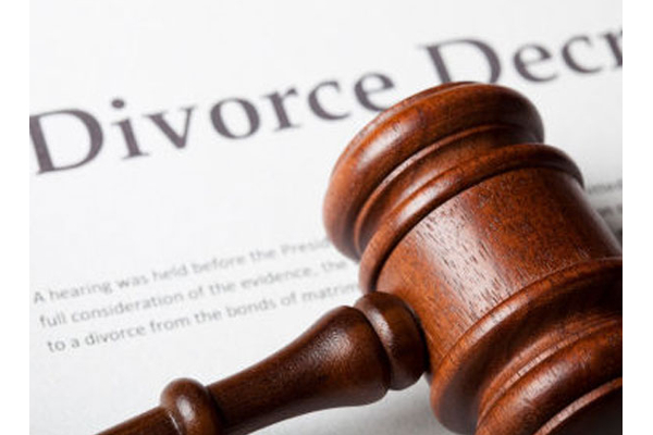 கணவரின் ஆபிஸுக்கு சென்று திட்டினால் விவாகரத்து செய்யலாம் - நீதிமன்றம் அதிரடி | High Court Of Chhattisgarh Says In Divorce Case